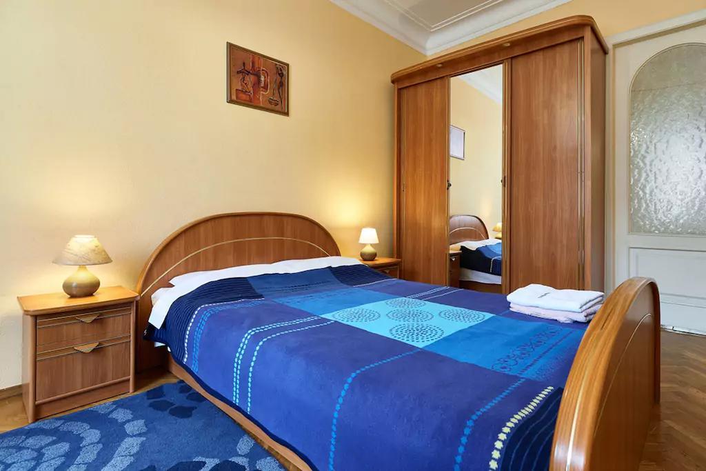 Home Hotel Apartments On Khreshchatyk Area Kijów Zewnętrze zdjęcie