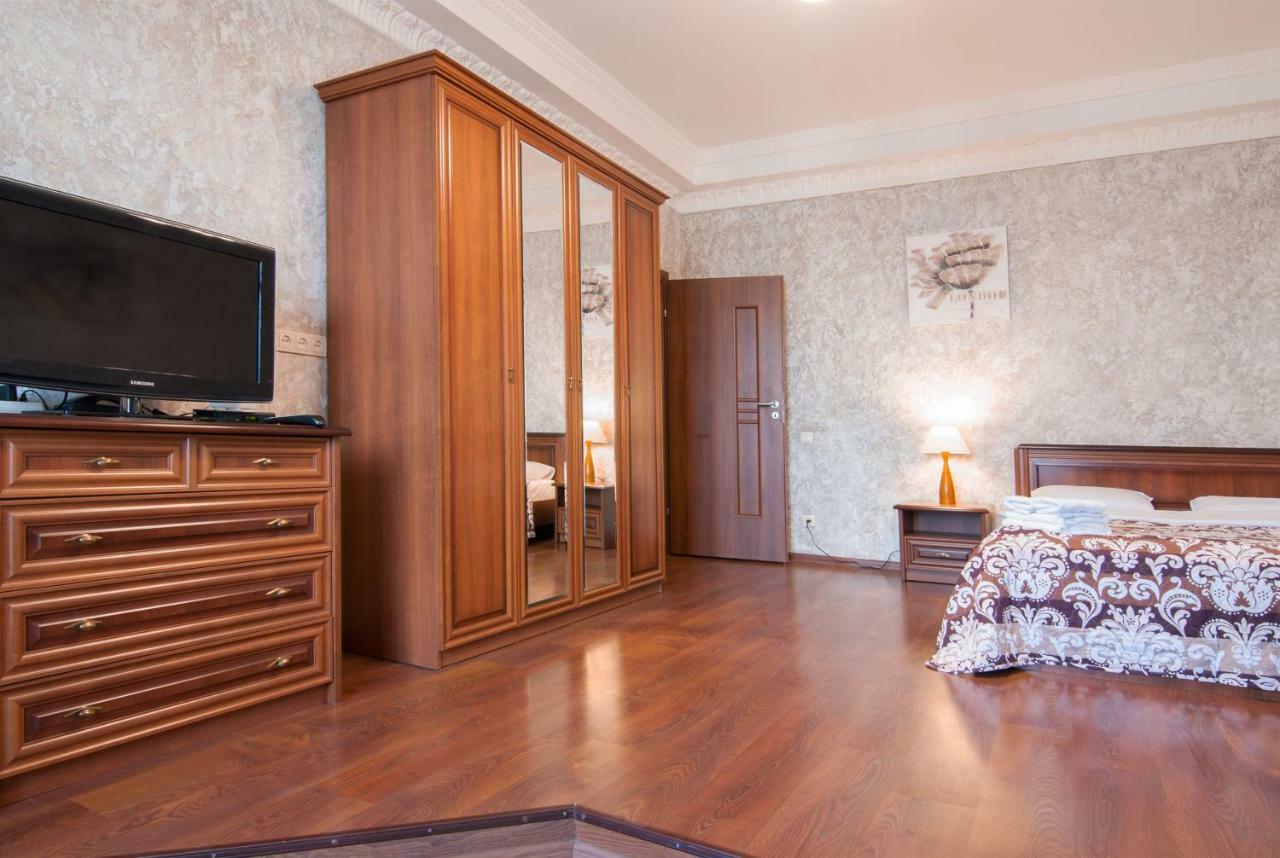 Home Hotel Apartments On Khreshchatyk Area Kijów Zewnętrze zdjęcie
